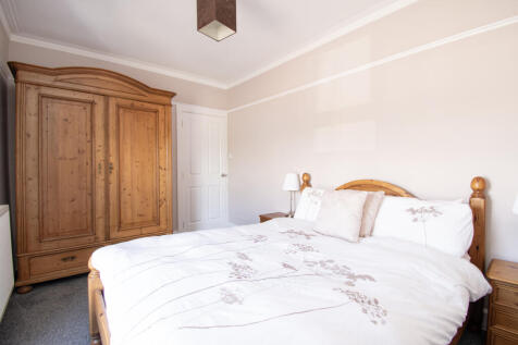 Bedroom2