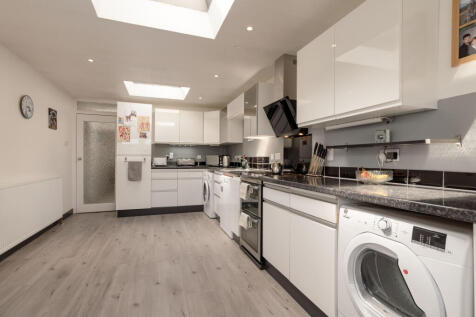 Kitchen 3