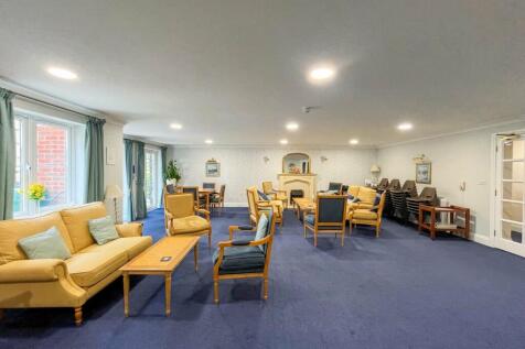 Communal Lounge