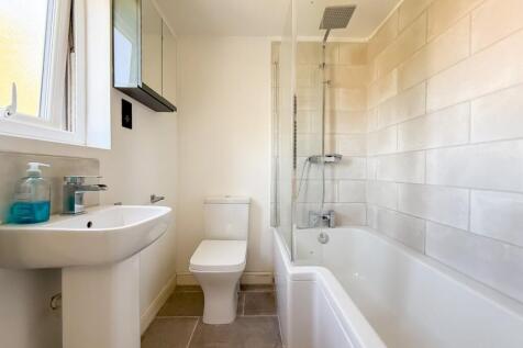 Bedroom Five Ensuite