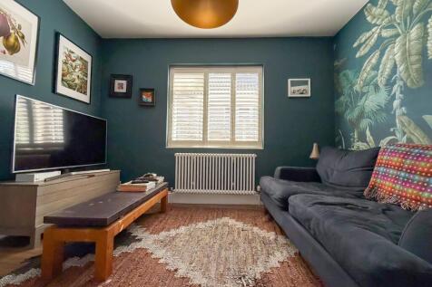 Bedroom 3/Reception