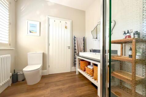 Rear Shower Room