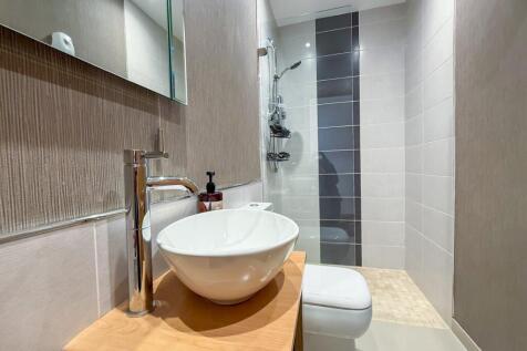 Downstairs Shower Rm