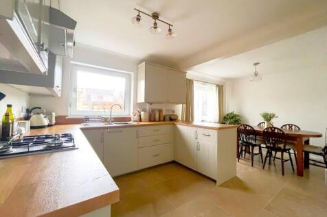Kitchen-Dining Room