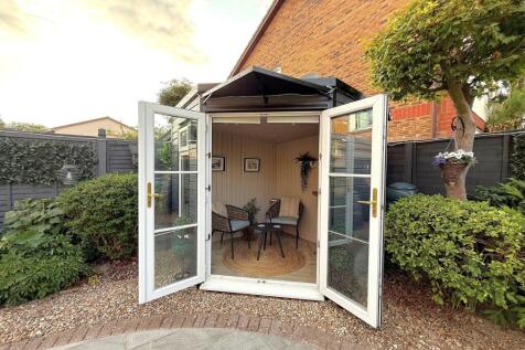 Summer House