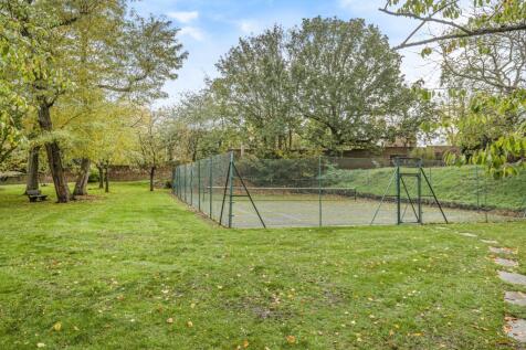 Communal Grounds 