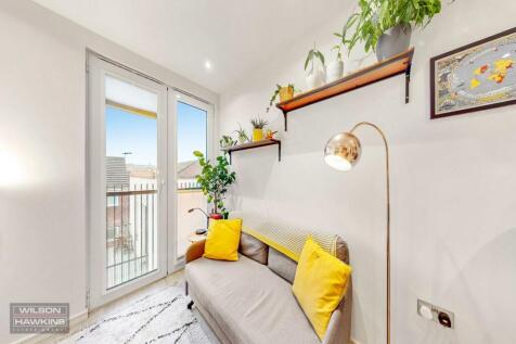 Flat 20, 2 Roxborough Avenue - YxjXbdiGJL6IlruTAS8