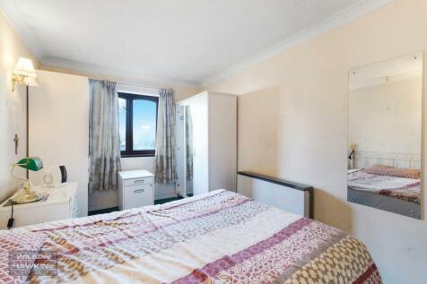 20 Hanbury Court, Northwick Park Road - b0fY8NKrQA