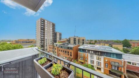 65 Masters Court, Lyon Road - P3t4hqz69qqY2NtpzMkb