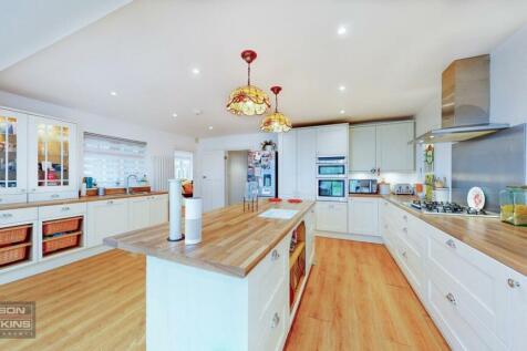 14 Gerard Road - 1H0h4bly682CnZrXAWbv.jpg