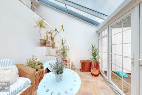 14 Gerard Road - 3VIP92OyoUmj6Rxdrsec.jpg