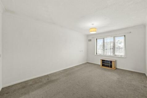 38 Betjeman Close - CvH1c7WzpiQedg8bzkY4 (ID 14743