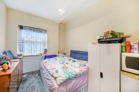 Flat 2, 80 Welldon Crescent - Pdnn85mn5dD0bff36LeY