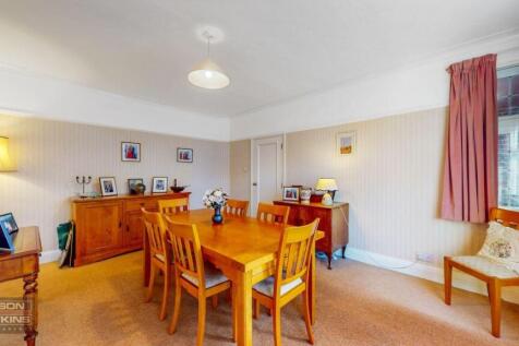 24 Shaftesbury Avenue, Kenton - ZgtEQDKygC84H26kY7