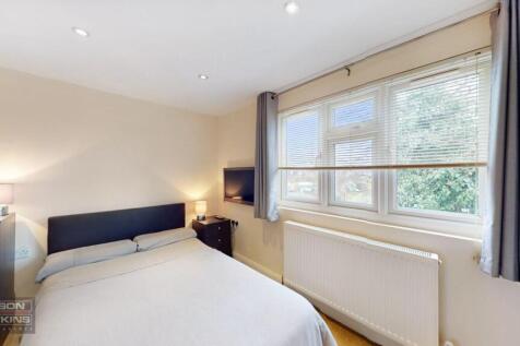 17 Old Kenton Lane, - DAmiZbxXEPcJLn6sRwnZ.jpg