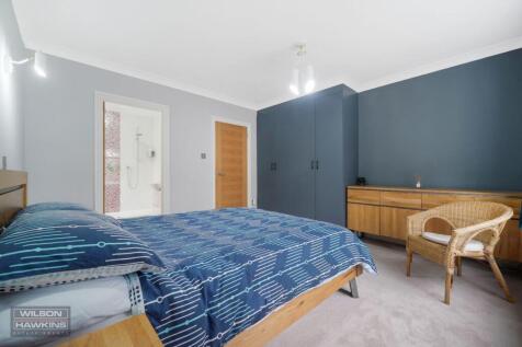 Flat 3, Bermuda House - LltfVGjPUBvUk6t0W4oD.jpg