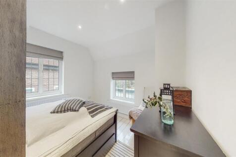 Kingwell, South Hill Avenue - 98M5hvYGEs8oC6ZnNkXl