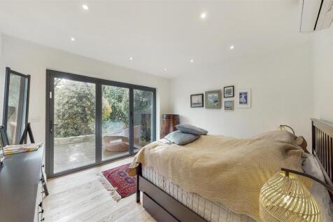Kingwell, South Hill Avenue - iZosV3KMEwevMJhHqYKG