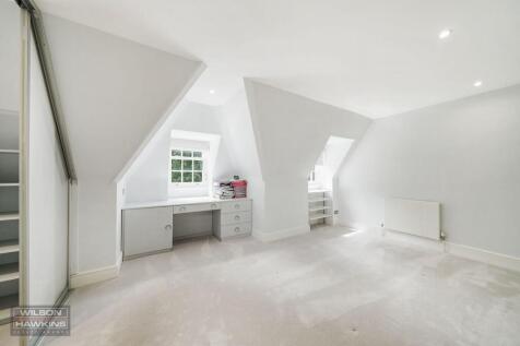 2 Oakley Grange, Mount Park Road - DxketN7MczAn0Uv