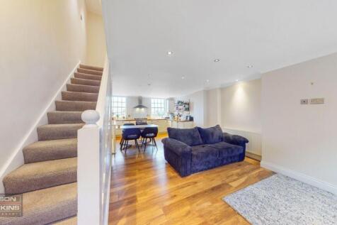 4 Crown Street - vmji4rYJvcXN8xotJq9D.jpg