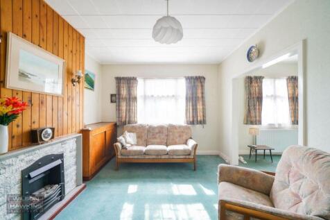 32 Brookfield Crescent - fY1lpjM9YBcIArbCcxut.jpg