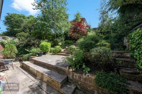 8 Leigh Court, Byron Hill Road - JaUBk2XCkNkJ3IQ2A