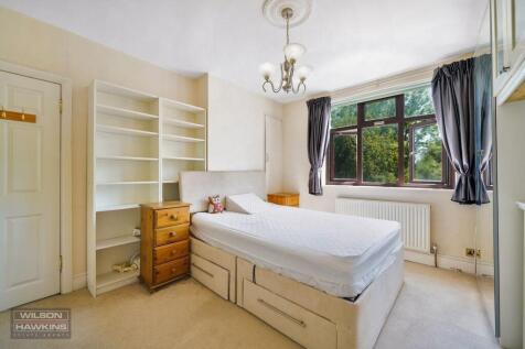 16 Greenford Road - dfHTxSaGv2HaIXcEjD8p.jpg