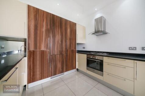 Flat 5, Time Building - kQeJLb8mMl2vbaHwxIZJ.jpg