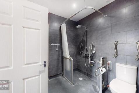35 Welldon Crescent - r2aDlhnXqNhlsU2DwQfs.jpg