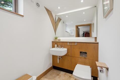 cloakroom 2.jpg