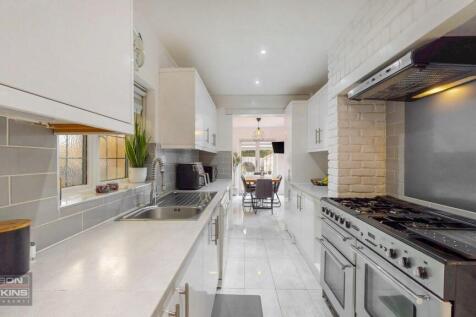 107 Pinner View - g5tfcGgMbktn1TOkZRP2.jpg