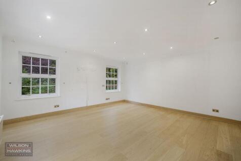 The Squirrels, Mount Park Road - 9EPgEL5jn2xaAZxBb