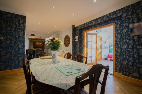 Living Kitchen