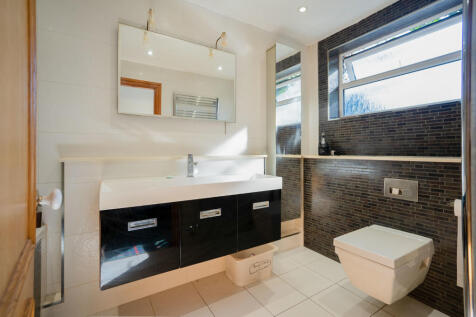 Annex Bathroom