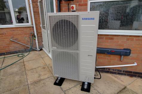 Air source heat pump