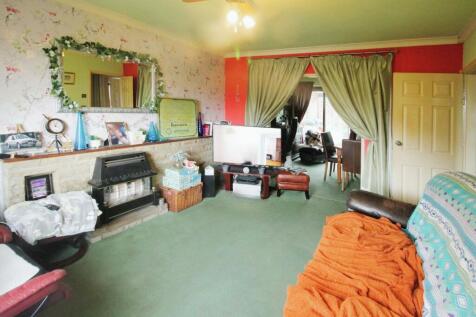 Lounge b