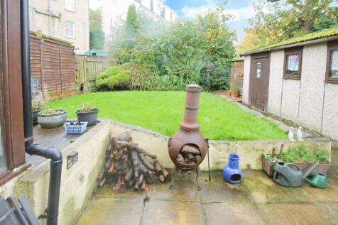 Rear Garden a.JPG