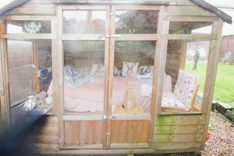 Summer house