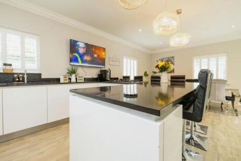 Kitchen/Dining/Family Room