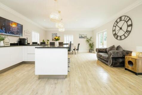 Kitchen/Dining/Family Room
