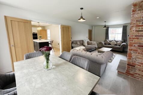 Lounge/Diner
