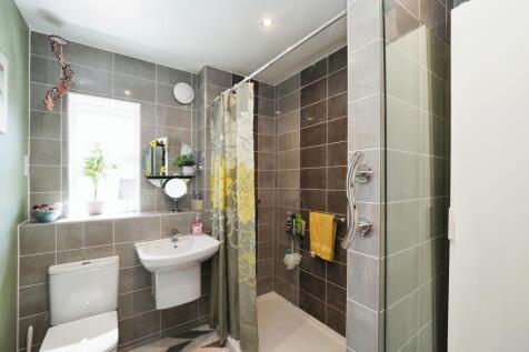 Main Shower Room