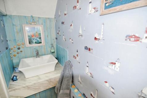 Ground Floor WC