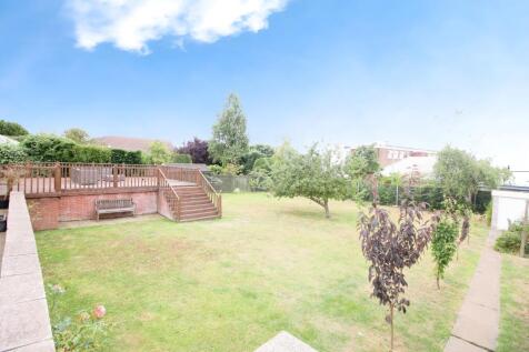 Rear garden.JPG