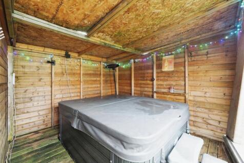 Hot tub area