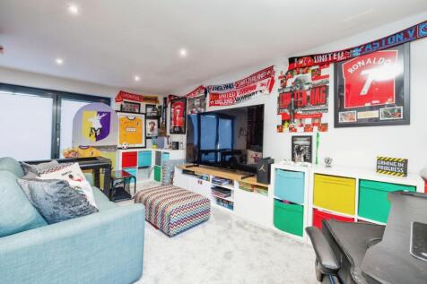 Games Room/4th bedroom