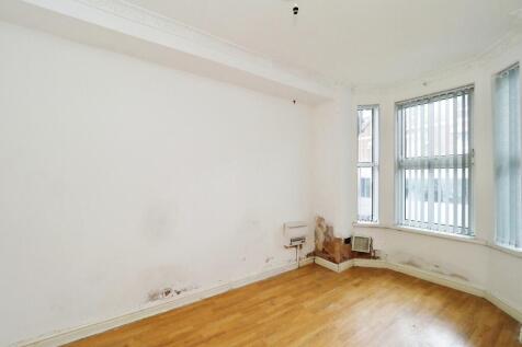 Front Lounge