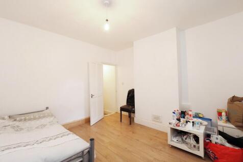 Large double bedroom One