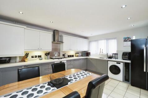 Stunning open plan kitchen and dining space