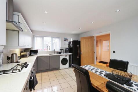 Stunning open plan kitchen and dining space
